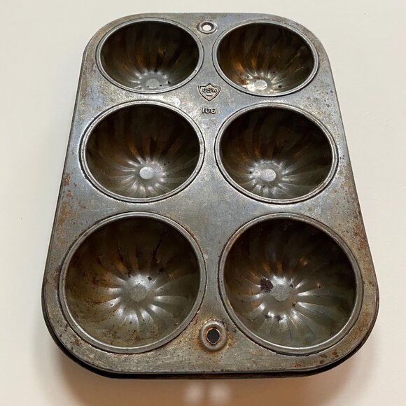 Vintage GSW Baking Tray Mold Tin for Cakes Cookies Kitchen Cookware Collectible - Picture 2 of 5